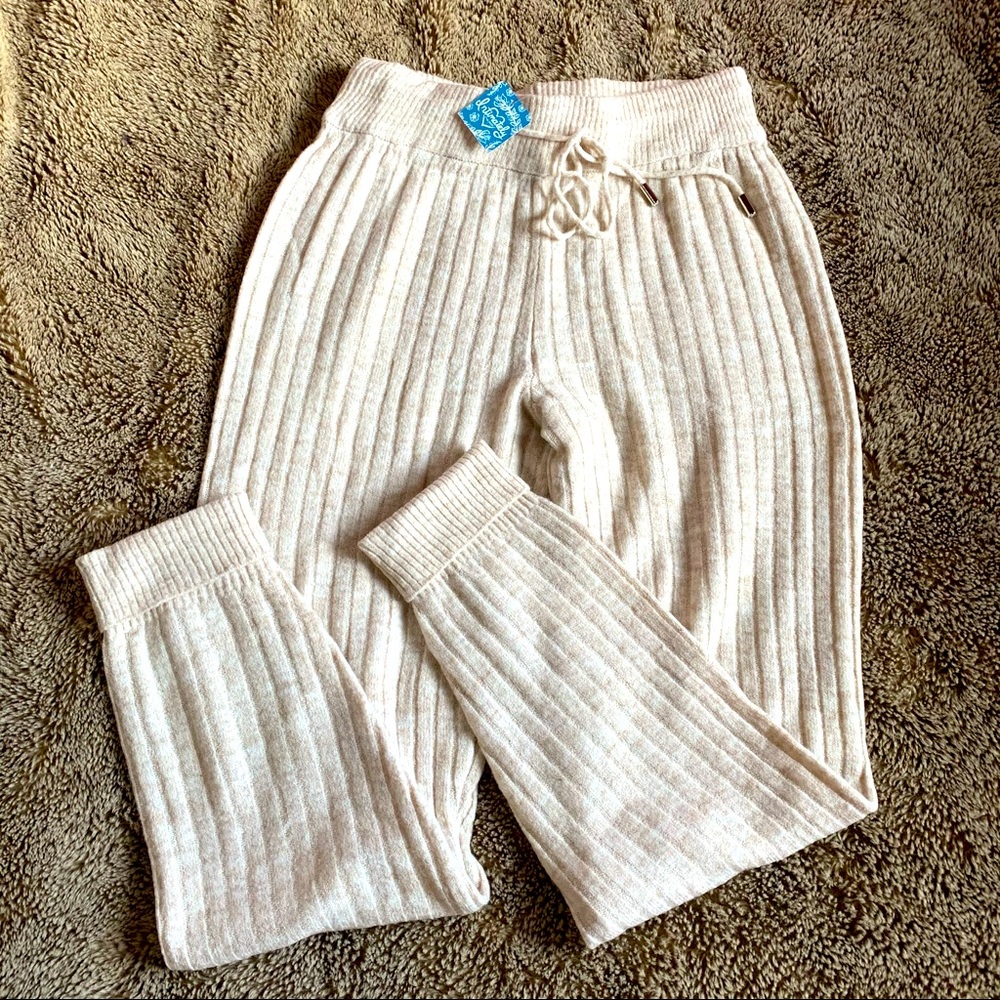 NWT free people around the clock jogger